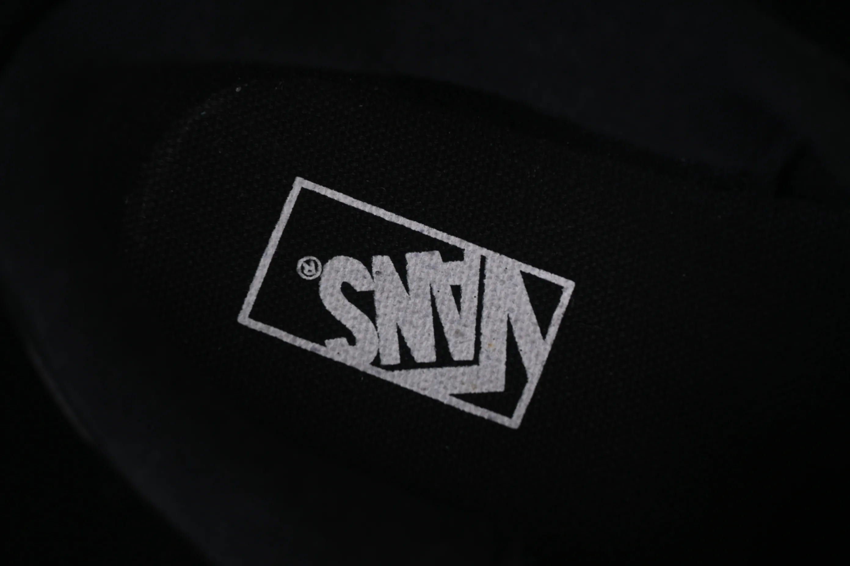 All categories Vans Vans series Vans Low Vans low-top Vans Knu Skool Vans low-top casual skateboard shoes VN000VB4CJK